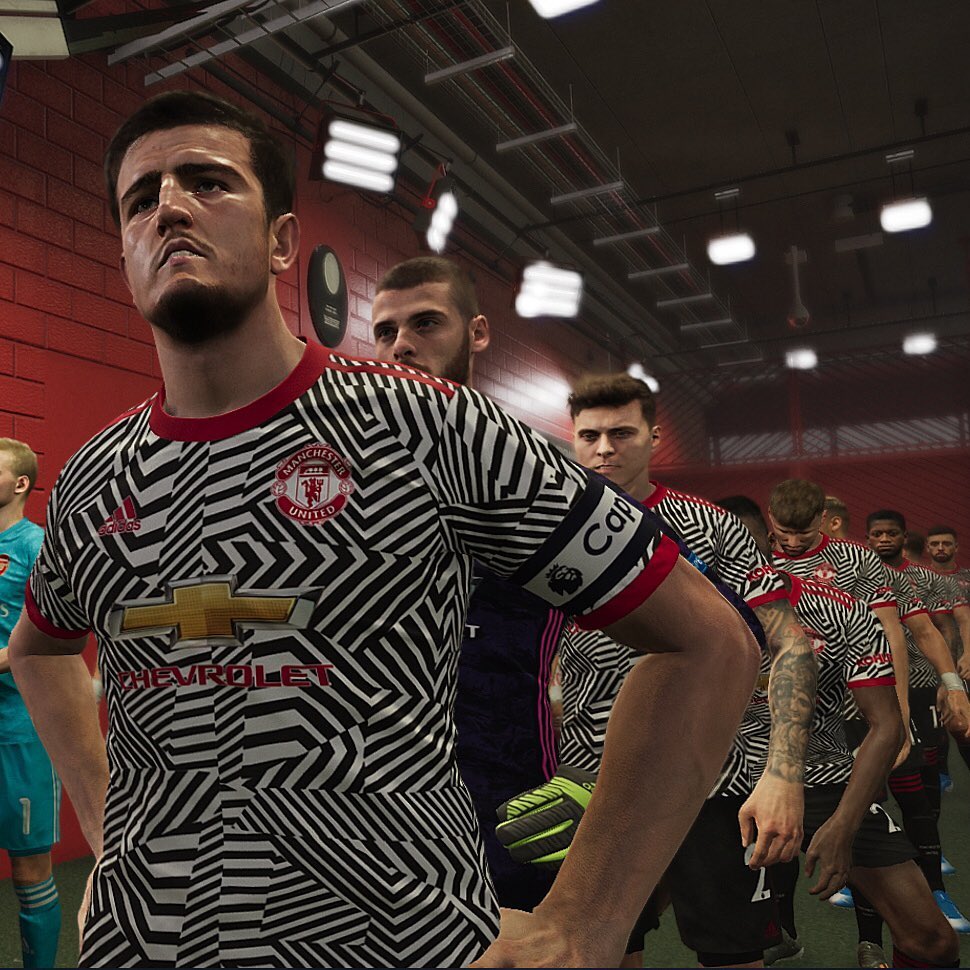 Man utd 3rd hotsell shirt 20 21